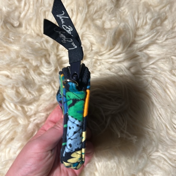 Vera Bradley blue floral coin purse - NWOT! - Picture 4 of 4